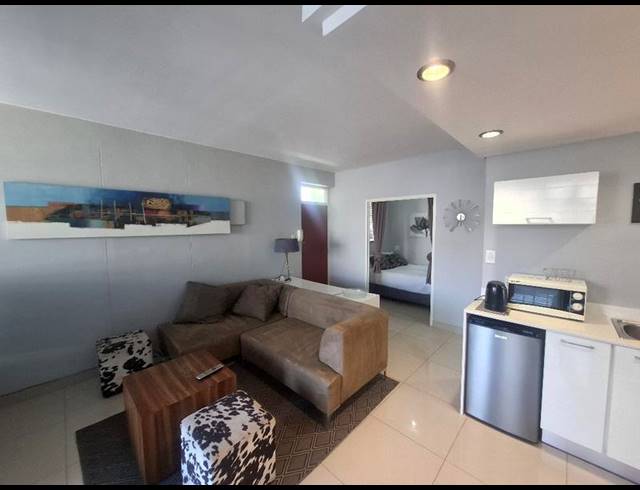 1 BEDROOM PROPERTY TO RENT IN ILLOVO